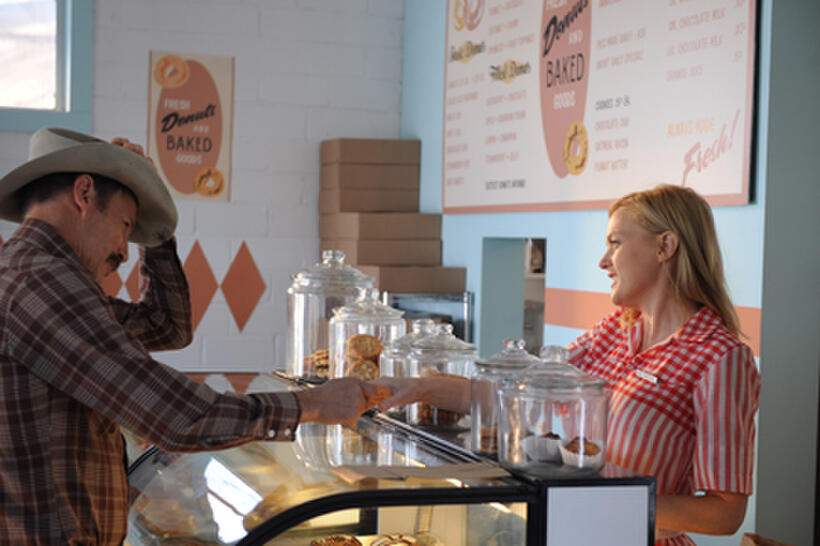 Jon Gries as Dick Wallrath and Elaine Hendrix as Patsy in ``Deep in the Heart.''