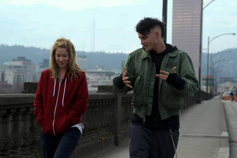 Laura Ramsey as Lexi and Matthew Carey as Shaggy in ``1 Out of 7.''