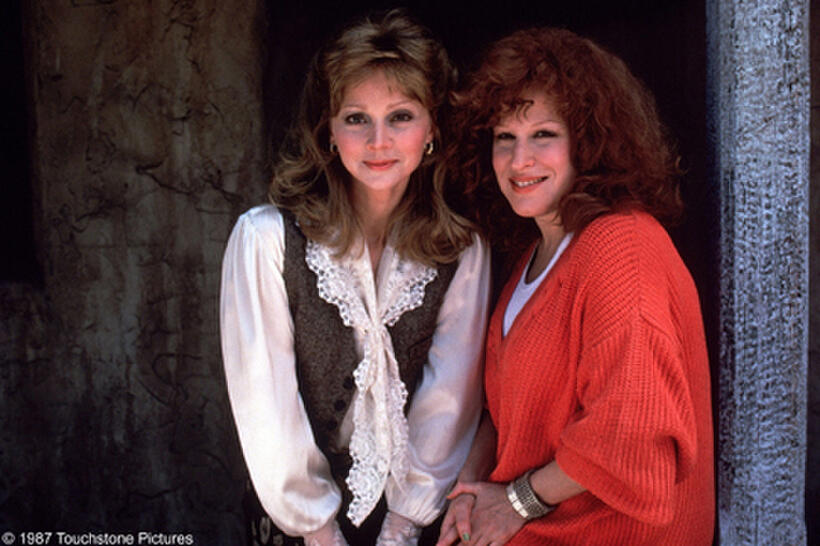 A scene from "Outrageous Fortune."