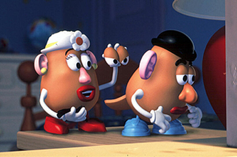 Mrs. Potato Head packs angry eyes with Mr. Potato Head 'just in case' in Disney's Toy Story 2
