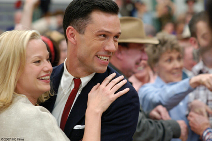 Samantha Mathis and Jeffrey Donovan in "Believe in Me."