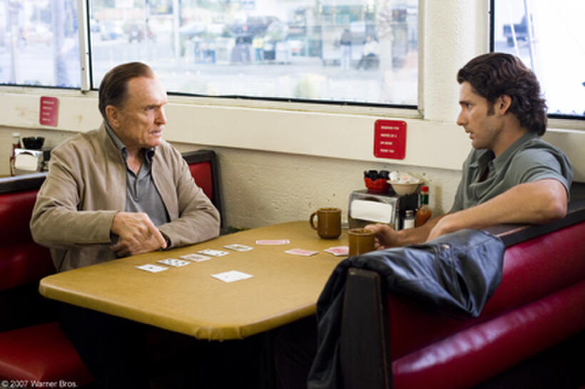 L.C. Cheever (Robert Duvall) discusses poker strategy with his son, Huck Cheever (Eric Bana), in "Lucky You."