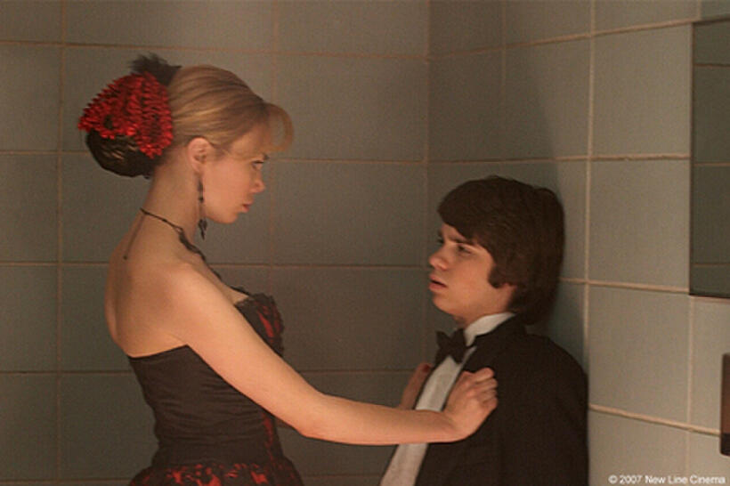 Amanda Walsh and Ryan Pinkston in "Full of It."