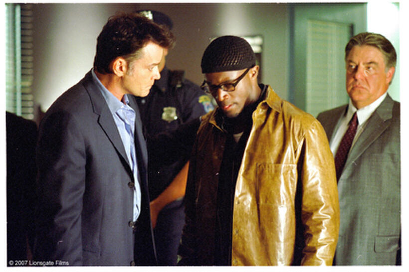 Ford Cole (Ray Liotta), Jeffrey Sykes (Taye Diggs) and Godfrey (Bruce McGill) in "Slow Burn."