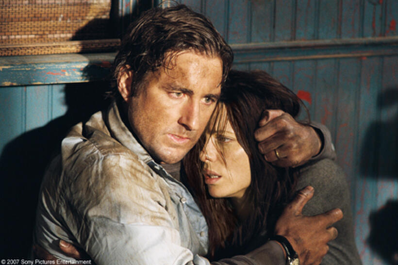 Luke Wilson and Kate Beckinsale in "Vacancy." 