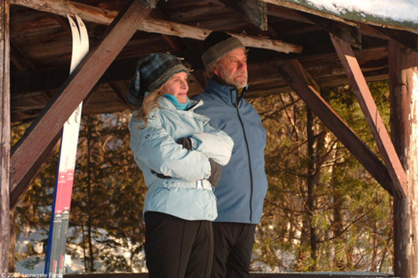  Fiona (Julie Christie) and Grant (Gordon Pinsent) in "Away from Her."