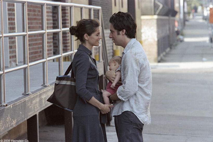 Amanda Peet and Zach Braff in "The Ex."