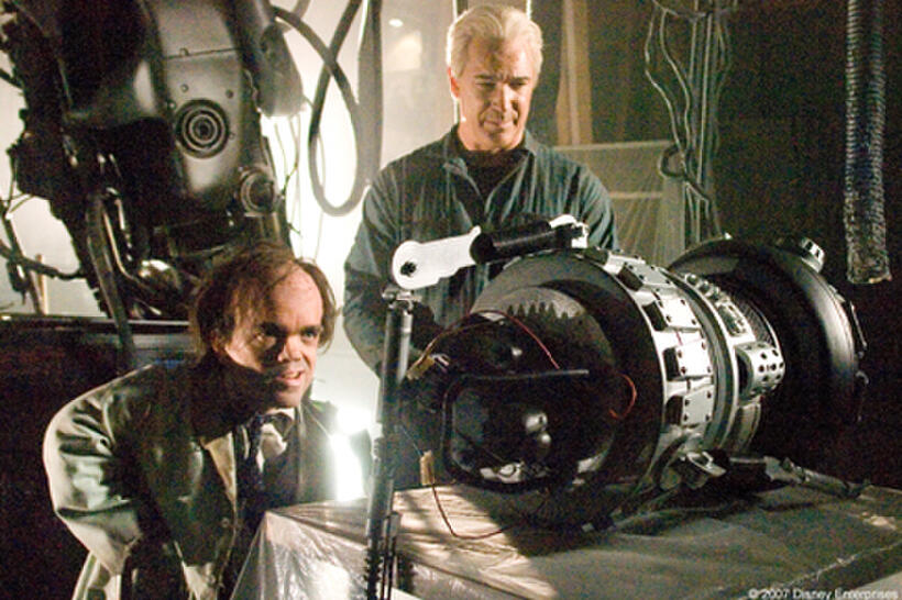 A scene from the film "Underdog."