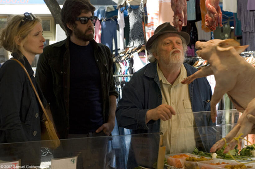 A scene from the film "2 Days in Paris."