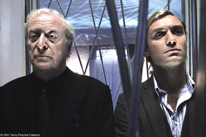 Michael Caine and Jude Law in "Sleuth."