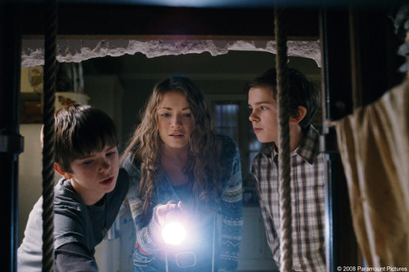 Freddie Highmore and Sarah Bolger in "The Spiderwick Chronicles."