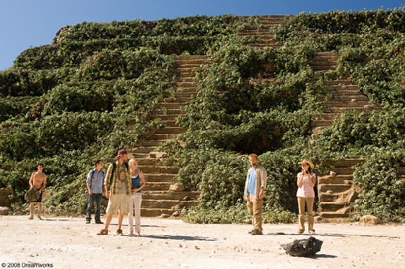 Dimitri Baveas, Jonathan Tucker, Shawn Ashmore, Laura Ramsey, Joe Anderson and Jena Malone in "The Ruins."