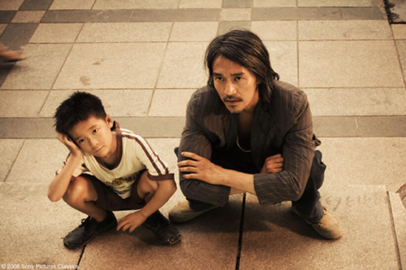 Xu Jiao and Stephen Chow in "CJ7."