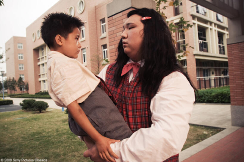 Xu Jiao and Han Yong Wua in "CJ7."