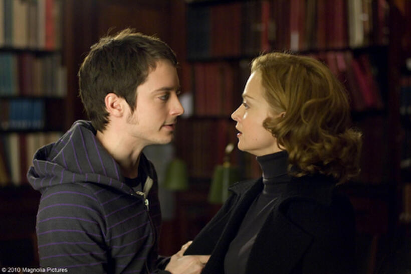 Elijah Wood as Martin and Julie Cox as Beth in "The Oxford Murders."