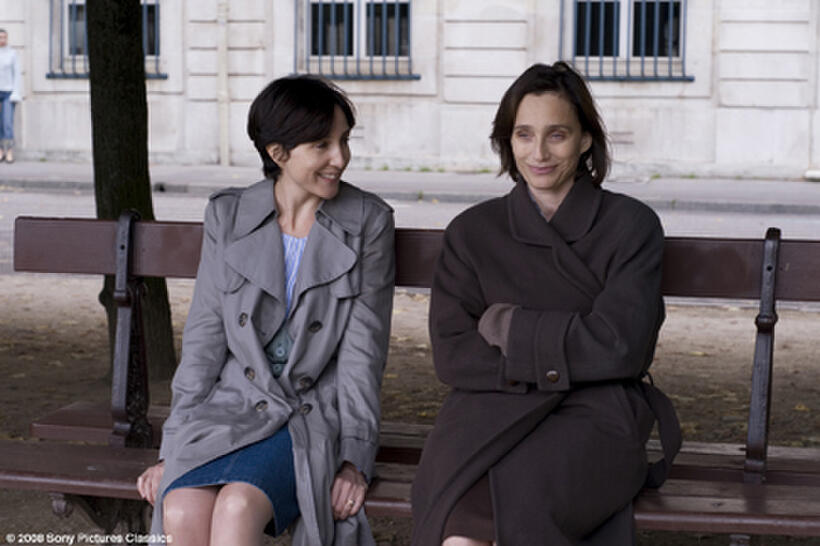 Elsa Zylberstein as Lea, Kristin Scott Thomas as Juliette in "I've Loved You So Long."