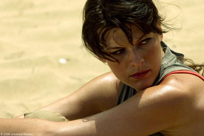 Milla Jovovich as Cydney in "A Perfect Getaway."
