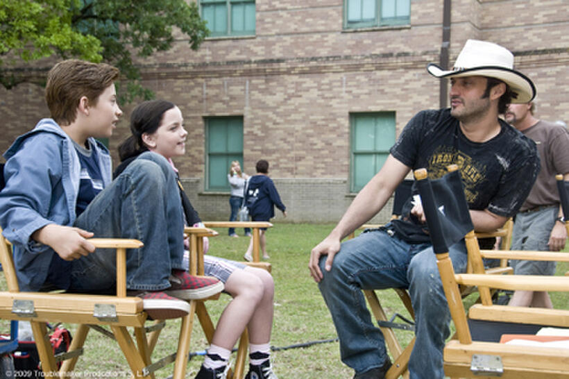 Jimmy Bennett, Jolie Vanier and director Robert Rodriguez on the set of "Shorts."