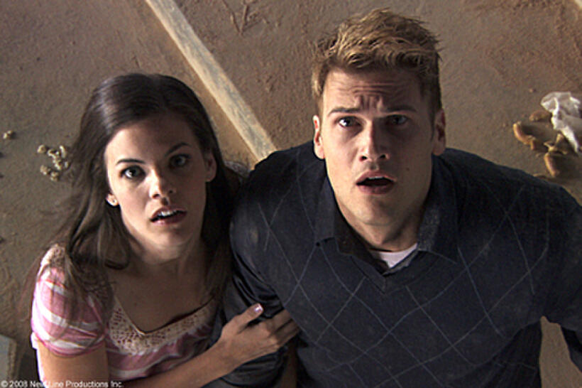 Haley Webb as Janet and Nick Zano as Hunt in "The Final Destination."