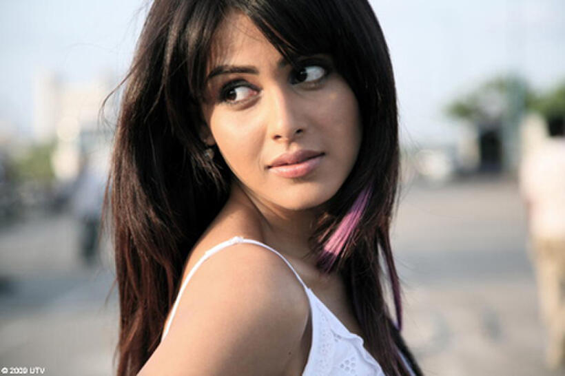Genelia D'Souza as Tina in "Chance Pe Dance."