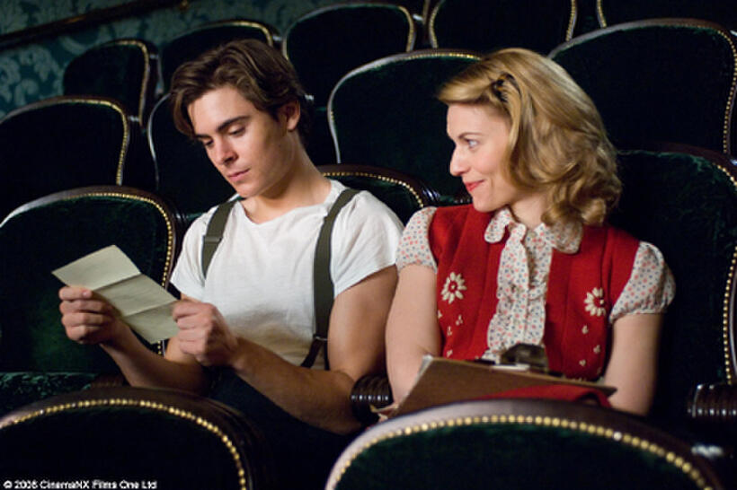 Zac Efron as Richard Samuels and Claire Danes as Sonja Jones in "Me and Orson Welles."