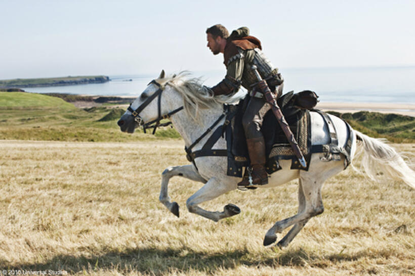 Russell Crowe as Robin in "Robin Hood."