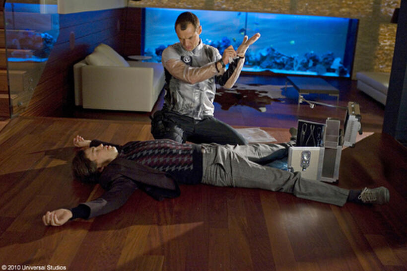 Jude Law as Remy in "Repo Men."