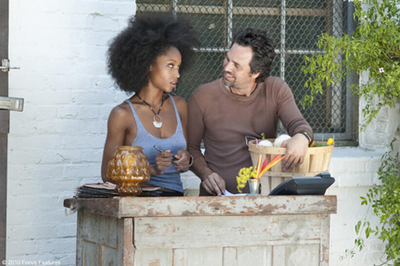 Yaya DaCosta as Tanya and Mark Ruffalo as Paul in "The Kids Are All Right."