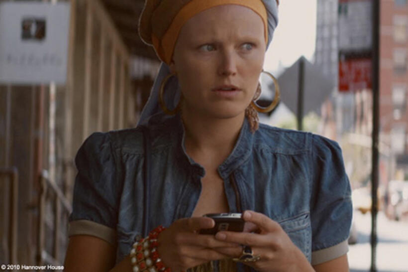 Malin Akerman as Annie in "Happythankyoumoreplease."