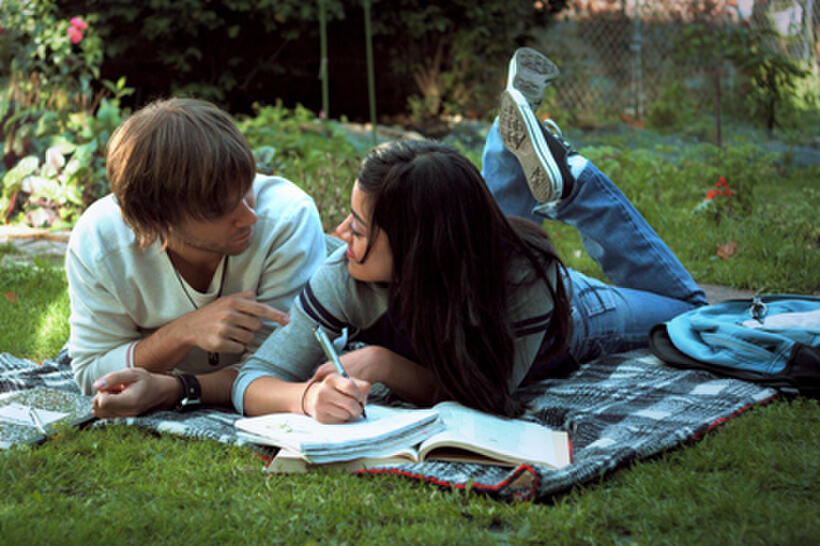 Derrick Denicola as Jared and Aimee Garcia as Carmen Salgado in ``Go For It!.''