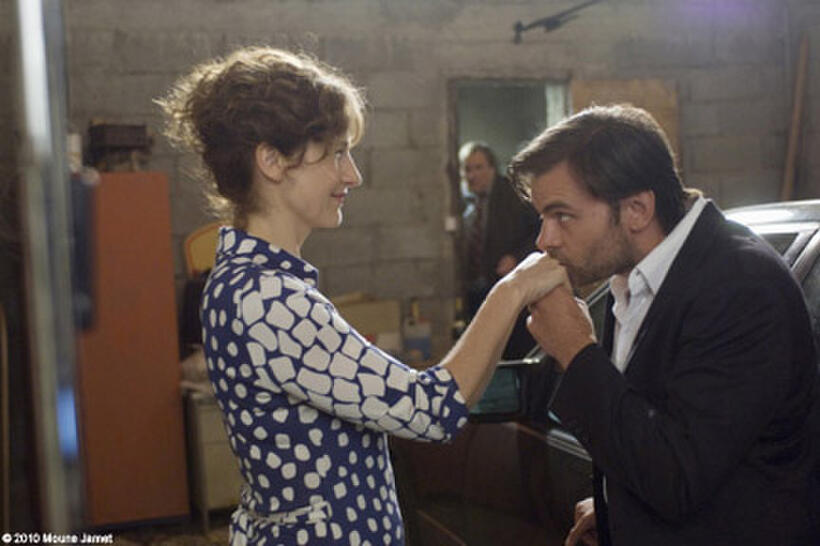 Marie Bunel as Francoise Bellamy and Clovis Cornillac as Jacques Lebas in "Inspector Bellamy."