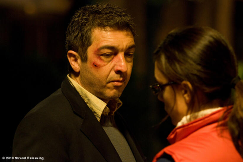 Ricardo Darin as Sosa and Martina Gusman as Lujan in ``Carancho.''
