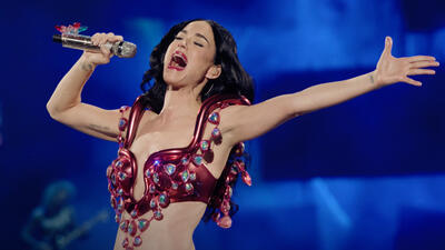 Katy Perry: The Lifetimes Tour - Live from Paris