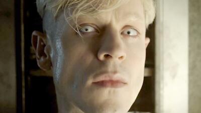 Alien Invasion: S.U.M.1