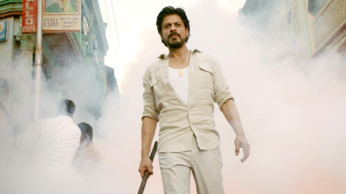 I thought SRK in Raees pretty much whitewashed Raees Alam who helped  smuggle RDX into India. Thoughts? : r/bollywood