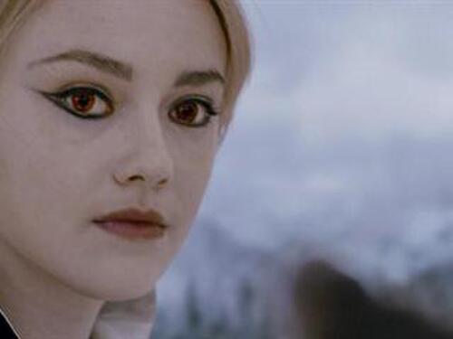 The Twilight Saga: Breaking Dawn-Part 2 (Trailer 2)