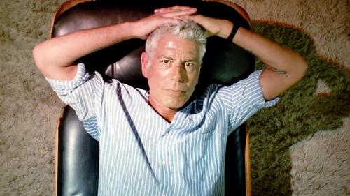 Roadrunner: A Film About Anthony Bourdain (2021)