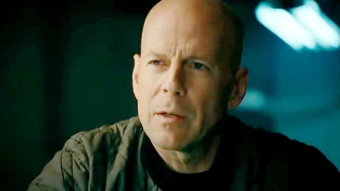 Red (2010)
