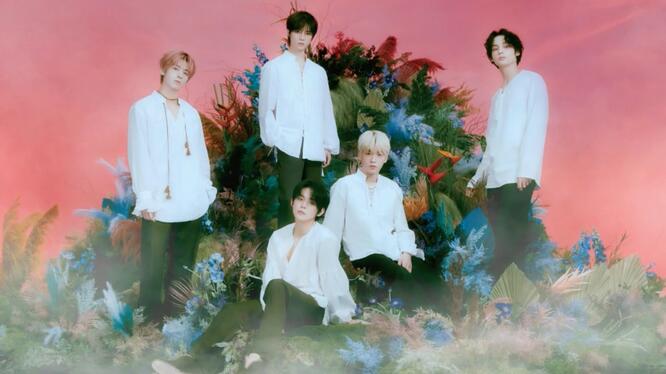 Tomorrow X Together World Tour Act: Sweet Mirage