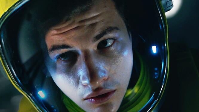 Voyagers: Movie Clip - You're Coming with Me