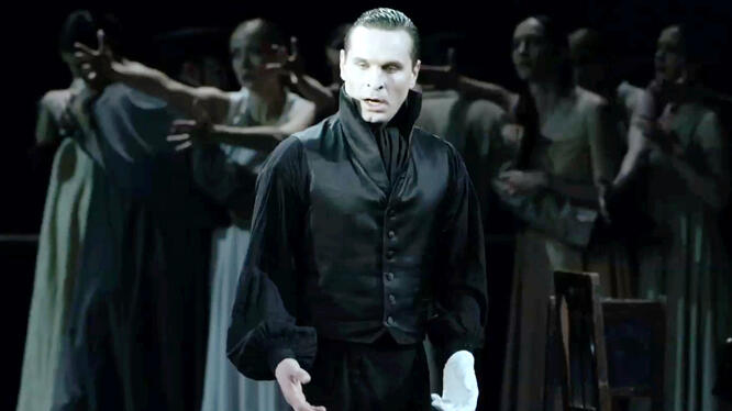 Stage Russia: Eugene Onegin