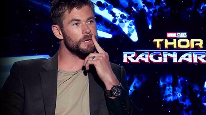 Is Thor: Ragnarok Secretly a 90's Sitcom?