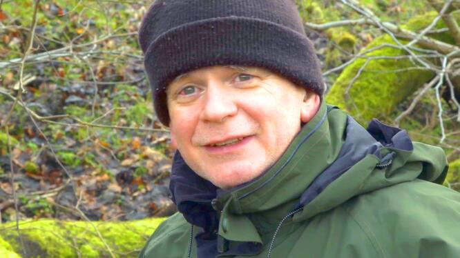 Leaning Into the Wind: Andy Goldsworthy