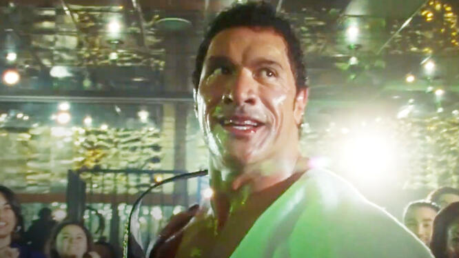 The Smashing Machine (2025) Showtimes | Fandango