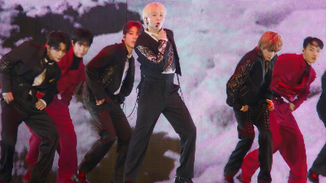 Seventeen [Right Here] World Tour in Cinemas