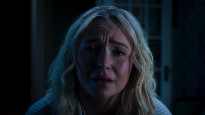 Sleepwalker: Exclusive Movie Clip - Hands