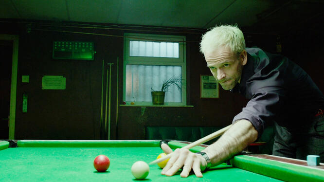 T2 Trainspotting: Movie Clip - Sunshine Pub Reunion