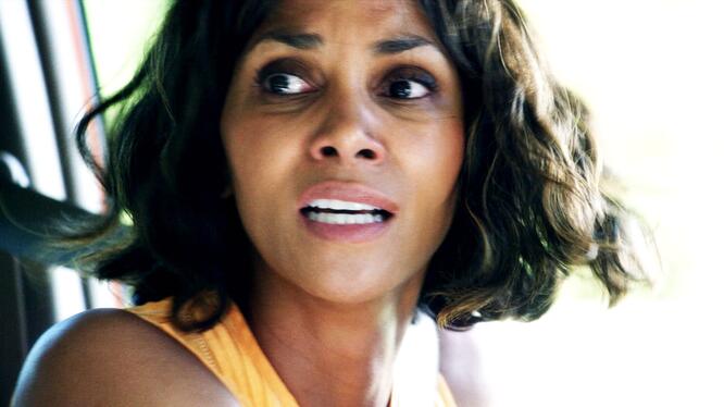 Kidnap: Movie Clip - Pull the Car Over