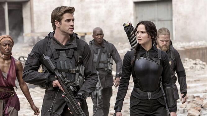 The Top 5 Things to Know Before The Hunger Games: Mockingjay - Part 1