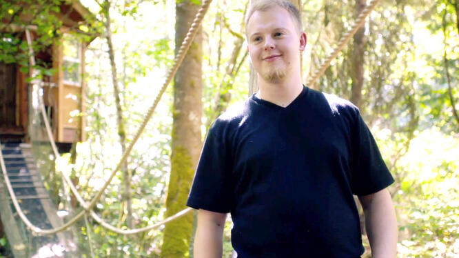 Lo and Behold, Reveries of the Connected World